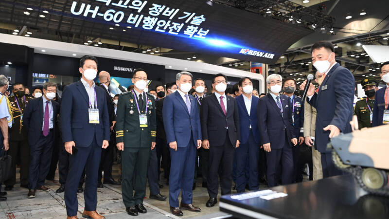 김장호 구미시장, ‘K-방산허브도시 구미’위한 적극 행보 펼쳐